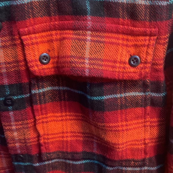 Ll bean Unisex Plaid Button Down Shirt - Picture 3 of 5